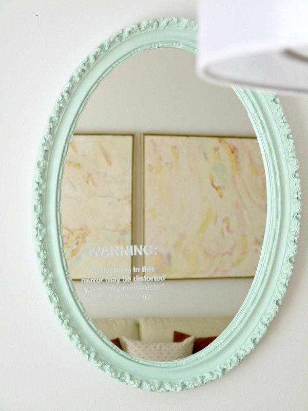 coole diy spiegel ovaler rahmen in seladongrüner farbe