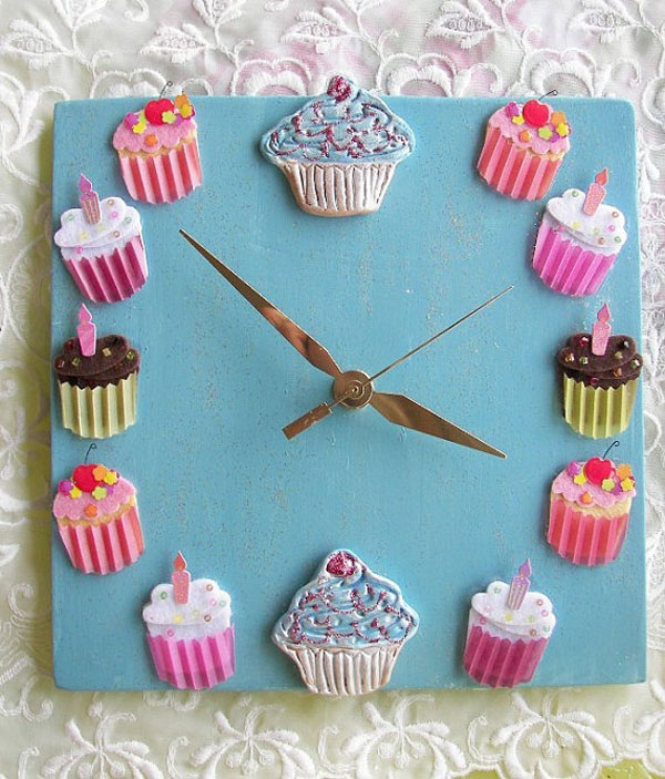 cupcakes möbel designs wanduhr türkis