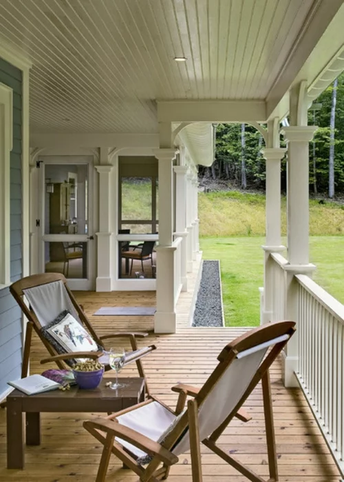 die veranda im sommer gestalten sitzplatz natur umgebung