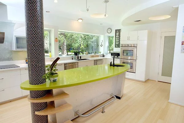 kücheninsel design ideen glänzende neongrüne oberfläche