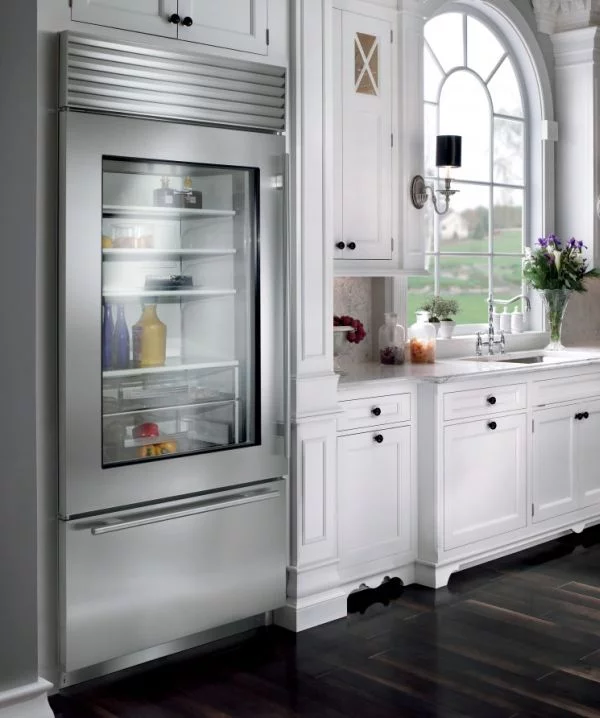 kühlschrank glastüren ideen küche design weiß holz möbel