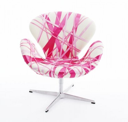 Zu Ehren vom Brustkrebs-Bewusstsein: 10 Designer Rosa Möbel