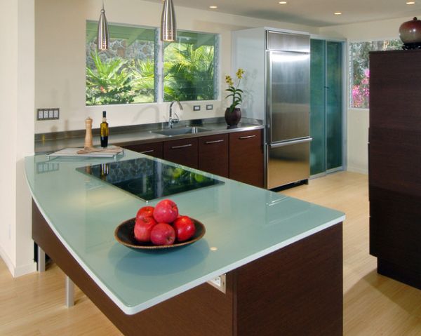 schicke hängelampen modern küche glas arbeitsplatte