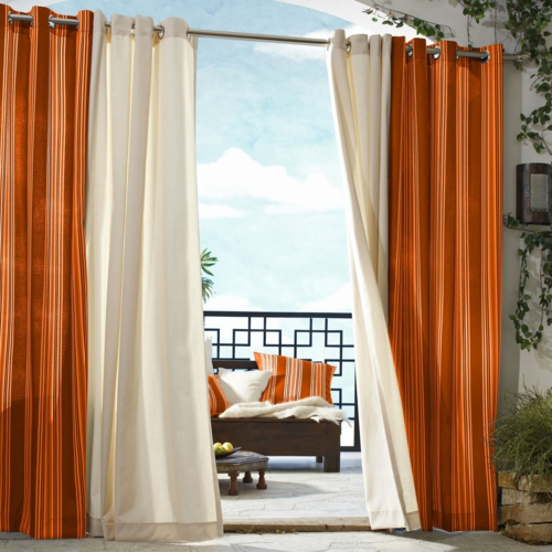 vorhänge gardinen außenbereich garten terrasse orange weiß