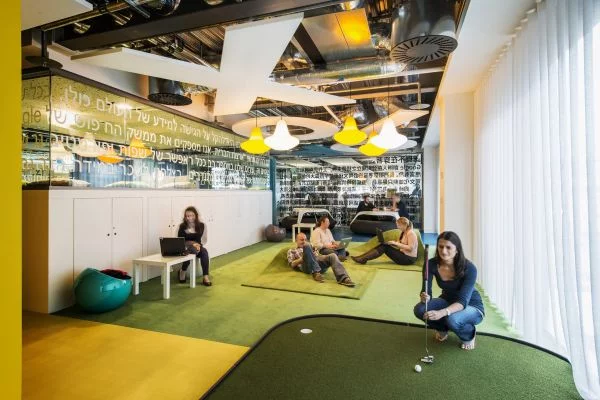 Das neue Google Campus Management spielzimmer