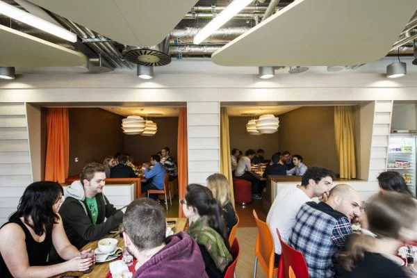 Das neue Google Campus Management versammlung restaurant
