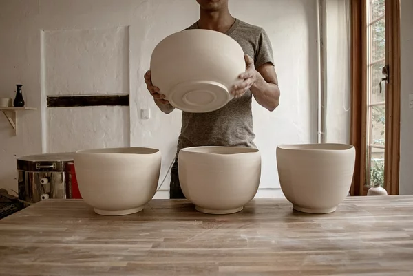 Designer Kollektion aus Keramik ausstellung schalen