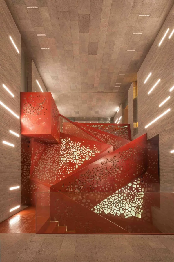 kupfer treppe gelöchert rot glasfasern Villa Mallorca