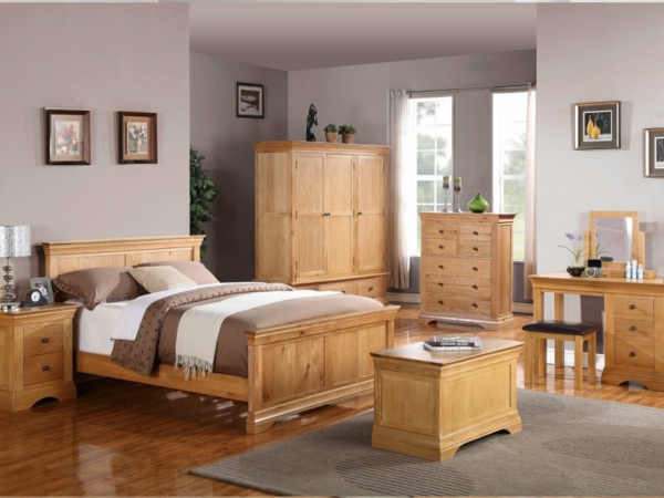 Holzmöbel für ein schönes Schlafzimmer Design