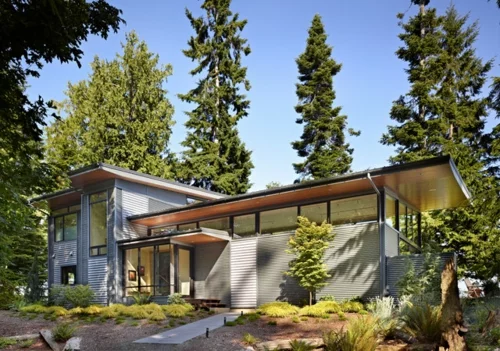 Innovatives nachhaltiges Haus fassade außenbereich baustruktur materialien