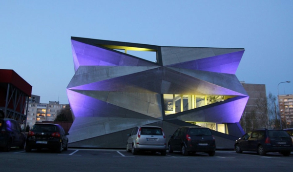 Kulturzentrum  Sportzentrum beleuchtung außendesign