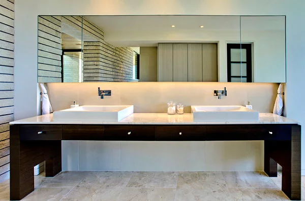 Luxus Badezimmer Ideen badfliesen badewanne beleuchtung wandspiegel