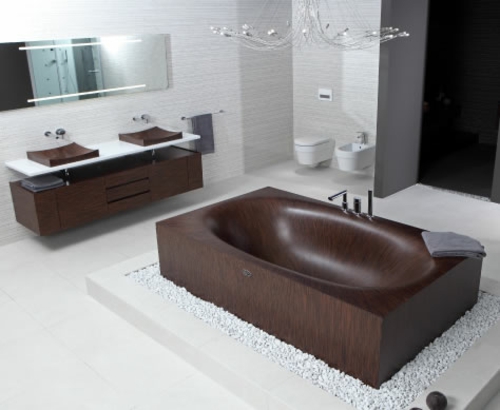 innovative Badewanne aus Holz originell design ergonomisch konzipiert