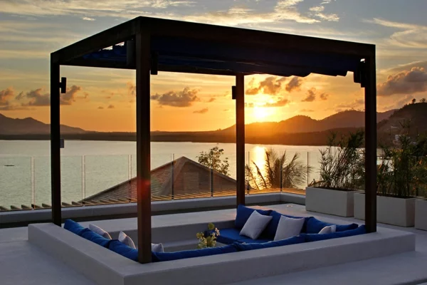exotische luxus villa gemütlich den sonnenuntergang genießen