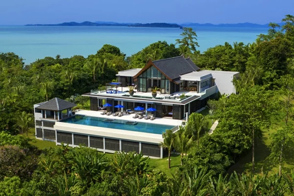 exotische luxus villa in thailand mit atemberaubendem meeresblick