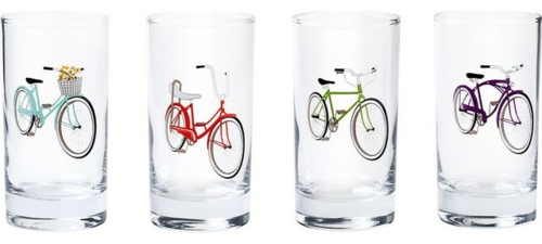 fahrräder als sommerdeko elegante gläser