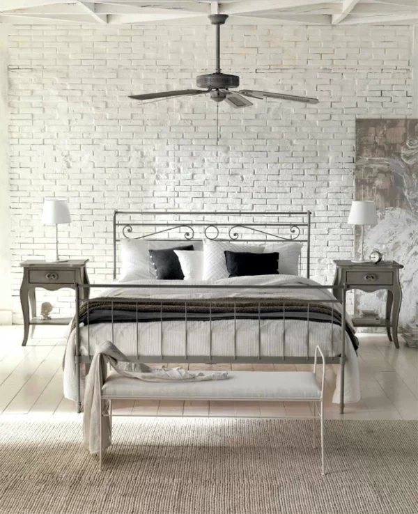 schlafzimmer designs mit natürlichem flair schlichte metall bettbank und ventilator