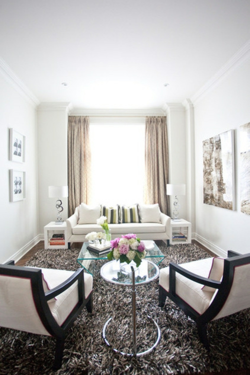 Design und Mode der 70er weiß einrichtung wohnzimmer sofa gardinen beige