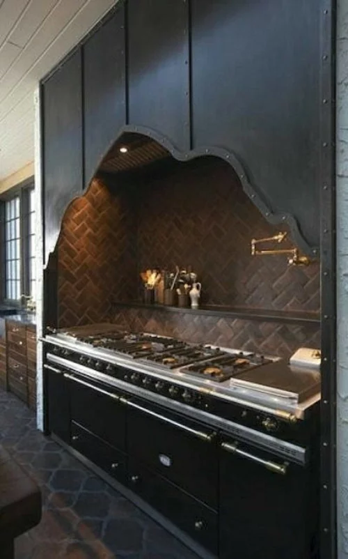 Küchen Design mit eingebautem Grill modern stahlhülle haube