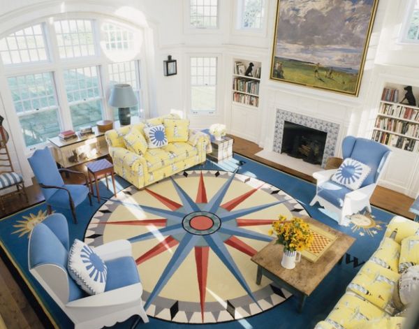 Nautische Deko Ideen steuerrad kaminsims kompass sofas gelb blau