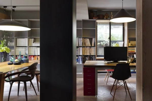 Schönes Apartment mit großartiger Wohnfläche schreibtisch bürofläche