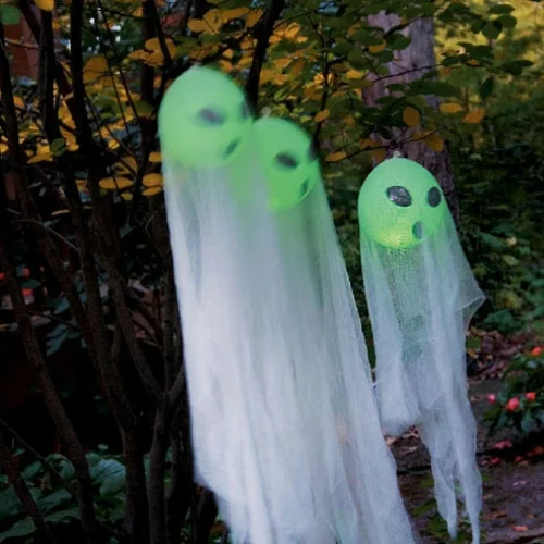 außenbereich deko halloween ideen selber machen DIY aliens