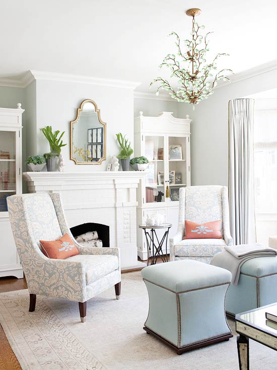 Gewagte Farbgestaltung für Ihr Wohnzimmer - Feiern Sie das Leben