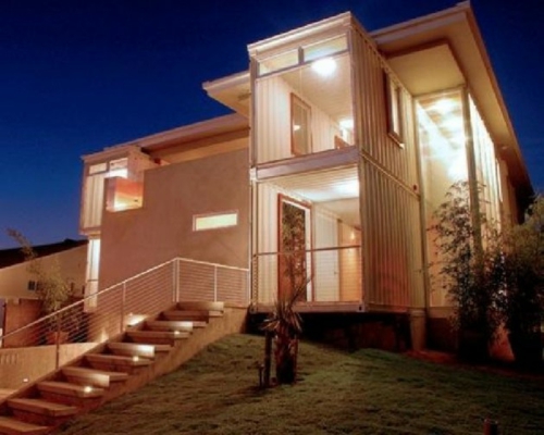 inspirierende Container Häuser metall schichten platten treppe beleuchtung