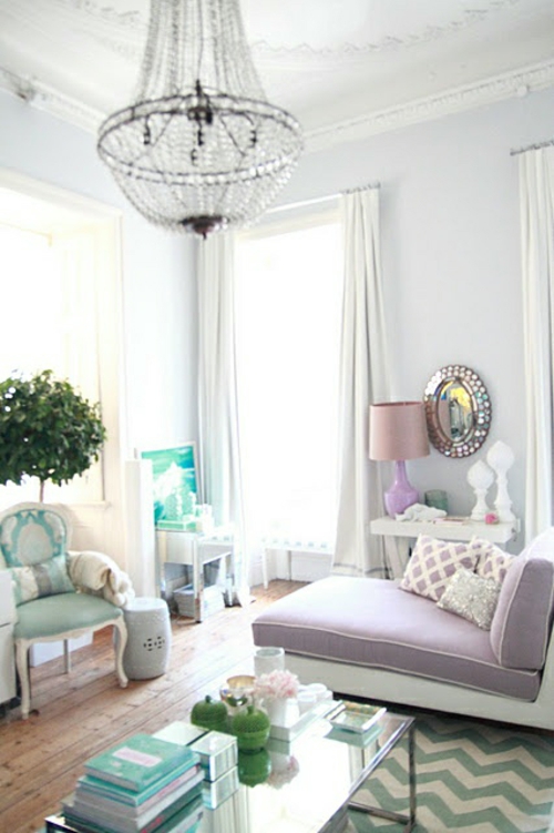 kleines Wohnzimmer gestalten wohnideen französsisch stil pastellfarben