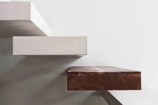 minimalistisches haus mit industriellem touch schwebende treppenstufen