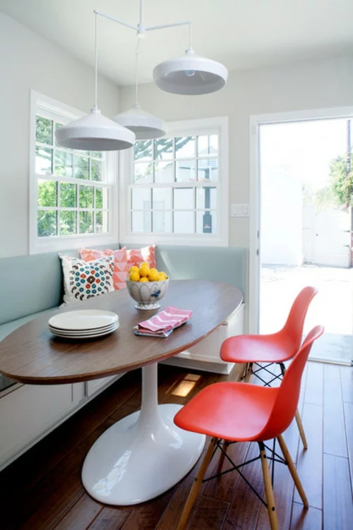 moderne küche gemütlich zuhause gestalten rot stühle