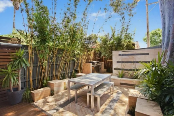 moderner hausanbau minimalistische ausstattung auf der terrasse