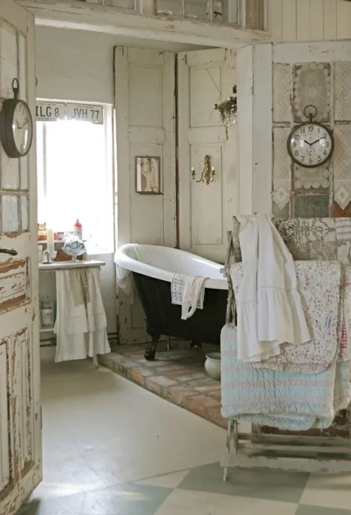 attraktive Badezimmer Design badewanne rustikal abgenutzt aussehen
