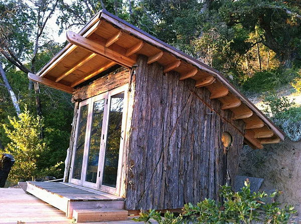gartenhaus ideen bungalow mit naturholz wandverkleidung