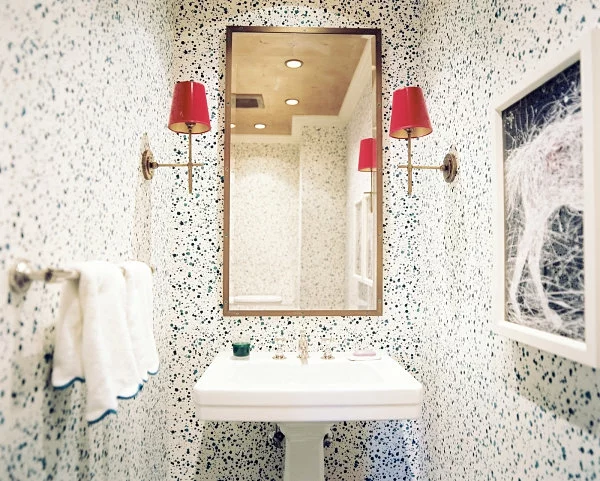 Badzubehör und Badeinrichtung spiegel wandlampen rot