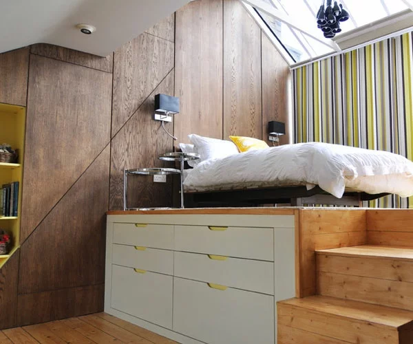 Betten für Ihr Schlafzimmer im Dachgeschoss braune tafel