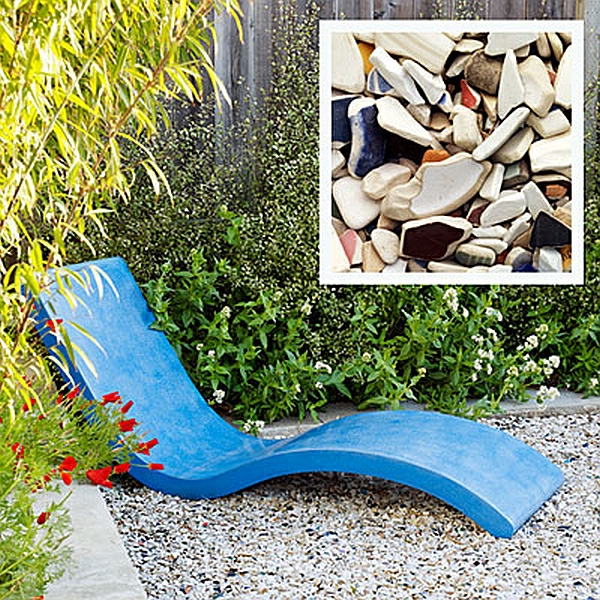 DIY Wohnideen rohre pflanzen außenbereich metall stuhl liege
