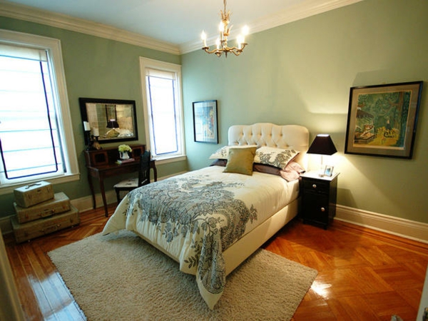 Das Schlafzimmer günstig einrichten kronleuchter teppich kopfbrett weiß