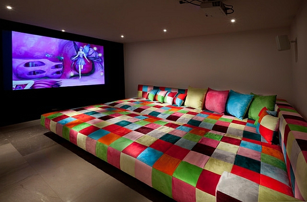 Die besten Ideen für Wohnzimmer sofas bunt quadraten kino