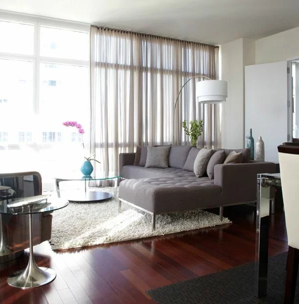 Luxus Wohnzimmer einrichten gardinen luftig bogenlampe