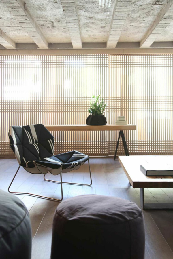 schickes Loft und Design Studio wohnzimmer organisch holz texturen