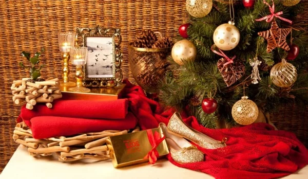 weihnachtsartikel stimmungsvoll christbaumschmuck tischdeko