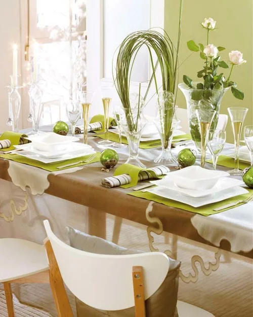  Bastelideen für festliche Tischdeko grüne farben leuchtend