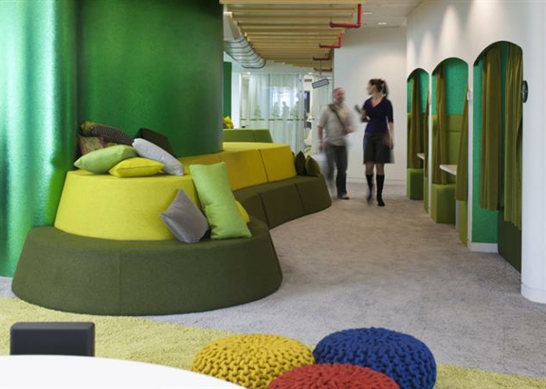 Google Zentrale in London lebhaft farben
