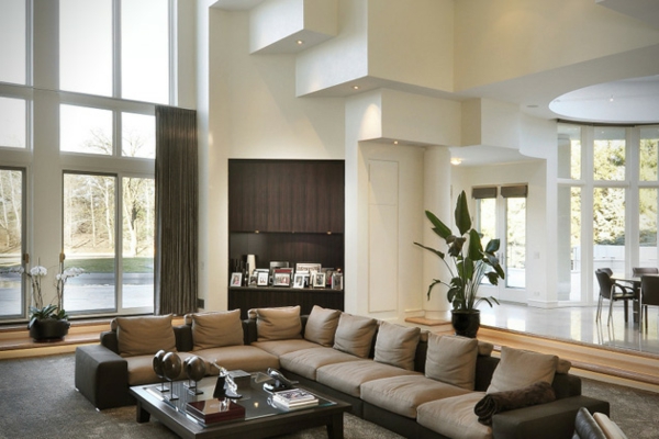 Die großartige Villa von Michael Jordan sofas auflagen braun wohnzimmer