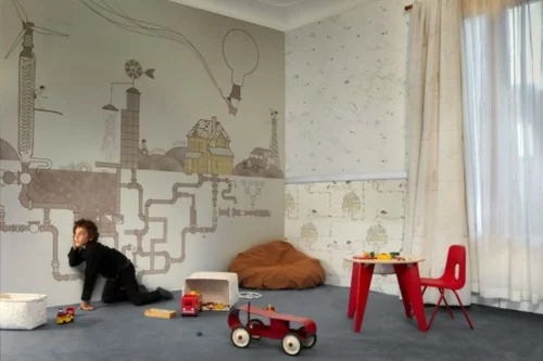 Kunstvolle Tapeten im Kinderzimmer kleintisch stuhl
