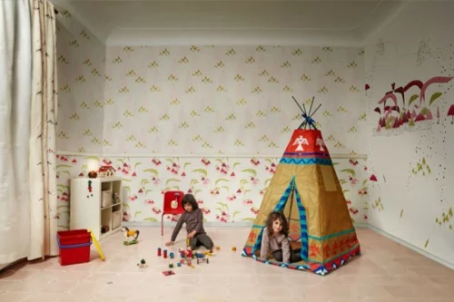 Kunstvolle Tapeten im Kinderzimmer zelt muster wandgestaltung