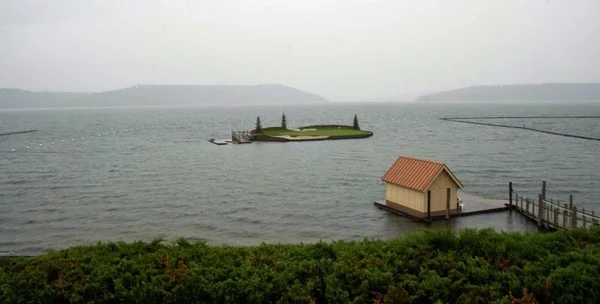  Golfplatz golf spielen idee wasser haus