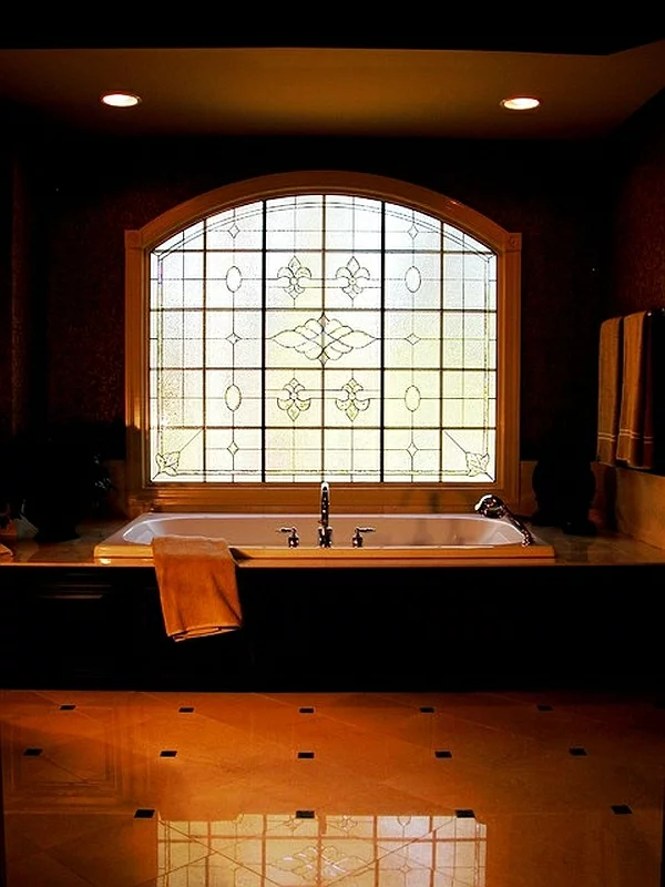 Tageslicht zu Hause mit Stil fenster badezimmer badewanne
