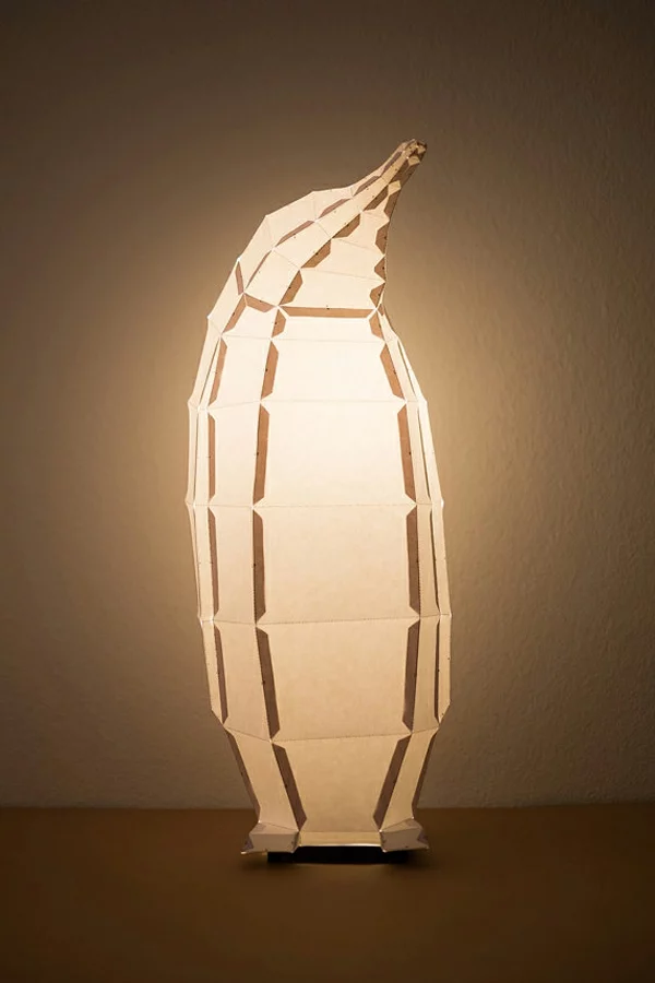 lampenschirm design pinguin stehlampe